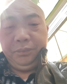 龙鳞泉润
